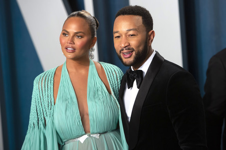 Vanity Fair Oscar Party 2020 in Beverly Hills