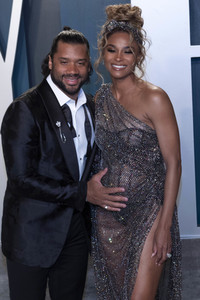 Vanity Fair Oscar Party 2020 in Beverly Hills