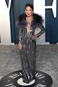 Vanity Fair Oscar Party 2020 in Beverly Hills