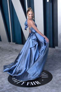 Vanity Fair Oscar Party 2020 in Beverly Hills