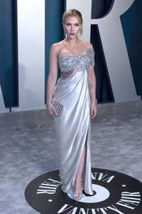 Vanity Fair Oscar Party 2020 in Beverly Hills