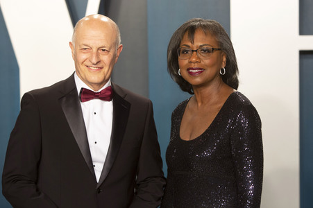 Vanity Fair Oscar Party 2020 in Beverly Hills