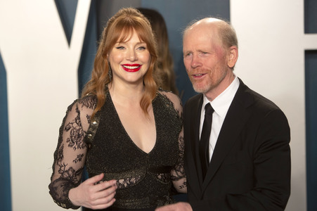 Vanity Fair Oscar Party 2020 in Beverly Hills