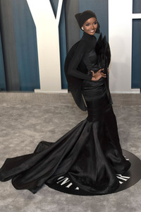 Vanity Fair Oscar Party 2020 in Beverly Hills