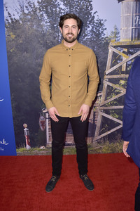 Season 7 Celebration Dinner 'Janette Oke: Die Coal Valley Saga' in Beverly Hills