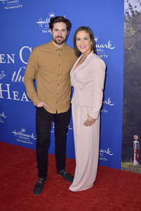 Season 7 Celebration Dinner 'Janette Oke: Die Coal Valley Saga' in Beverly Hills