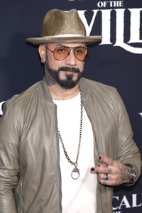 Filmpremiere 'Ruf der Wildnis' in Los Angeles