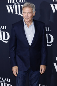 Filmpremiere 'Ruf der Wildnis' in Los Angeles