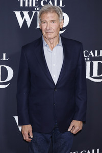 Filmpremiere 'Ruf der Wildnis' in Los Angeles