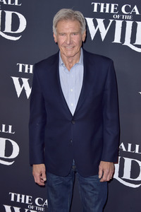 Filmpremiere 'Ruf der Wildnis' in Los Angeles