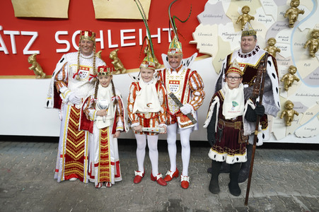 Richtfest für den Rosenmontagszug 2020 in Köln