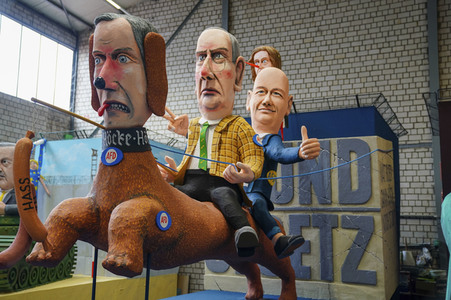 Richtfest für den Rosenmontagszug 2020 in Köln