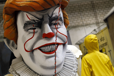 Richtfest für den Rosenmontagszug 2020 in Köln