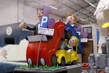 Richtfest für den Rosenmontagszug 2020 in Köln