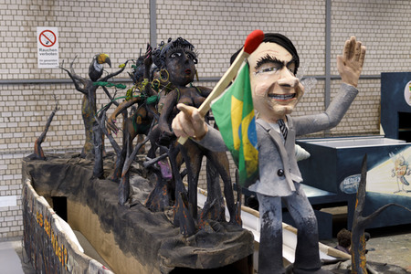 Richtfest für den Rosenmontagszug 2020 in Köln