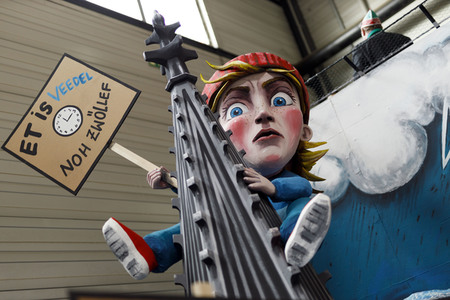 Richtfest für den Rosenmontagszug 2020 in Köln