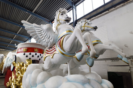 Richtfest für den Rosenmontagszug 2020 in Köln