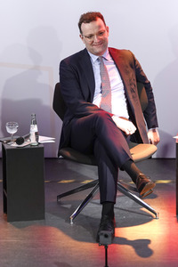 Podiumsgespräch 'Pflege sichern. Sicher pflegen' in Düren