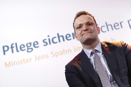 Podiumsgespräch 'Pflege sichern. Sicher pflegen' in Düren