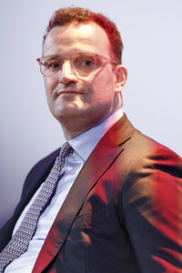 Podiumsgespräch 'Pflege sichern. Sicher pflegen' in Düren