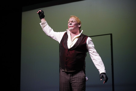 Theaterpremiere 'Affe' in Berlin