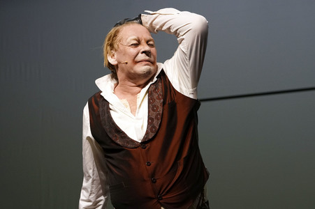 Theaterpremiere 'Affe' in Berlin