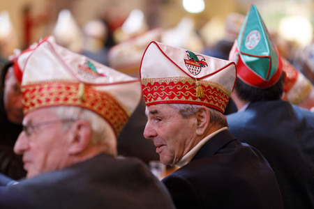 Richtfest für den Rosenmontagszug 2020 in Köln