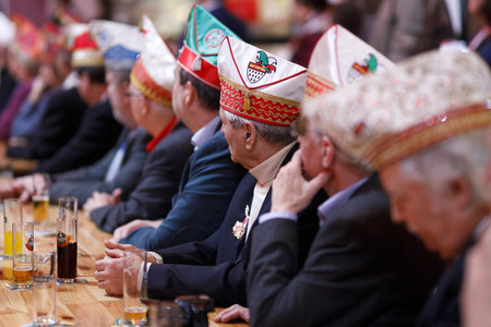 Richtfest für den Rosenmontagszug 2020 in Köln