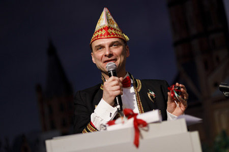 Richtfest für den Rosenmontagszug 2020 in Köln