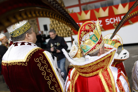 Richtfest für den Rosenmontagszug 2020 in Köln
