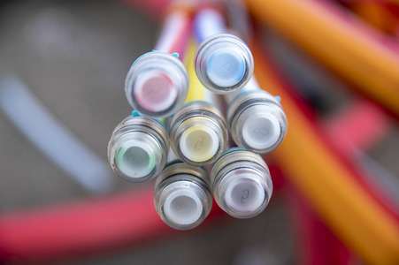 Symbolfoto Glasfaserkabel