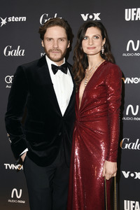 Berlin Opening Night by Gala & UFA 2020