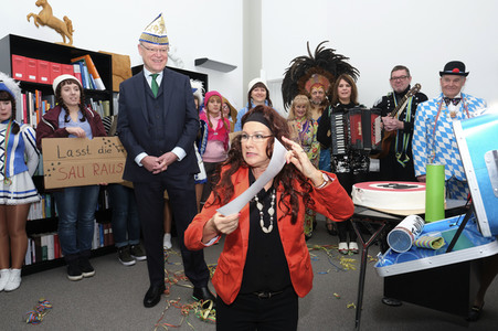 Lindener Narren stürmen die Niedersächsische Staatskanzlei in Hannover