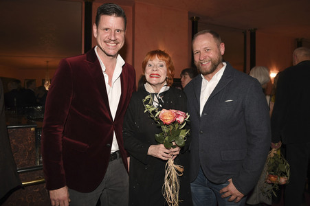 Theaterpremiere 'Wechselspiel der Liebe' in München