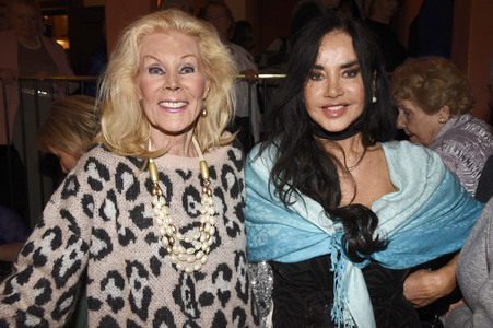 Theaterpremiere 'Wechselspiel der Liebe' in München