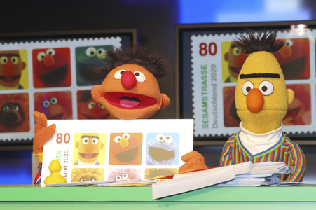 Präsentation der Sonderbriefmarke 'Sesamstrasse' in Hamburg