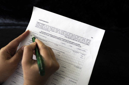 Symbolfoto Aussteigekarte