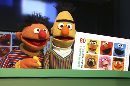 Präsentation der Sonderbriefmarke 'Sesamstrasse' in Hamburg
