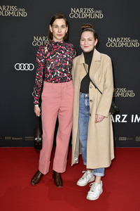 Filmpremiere 'Narziss und Goldmund' in Berlin