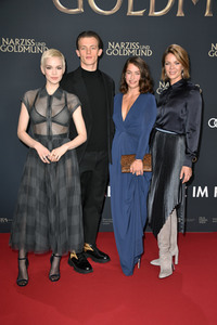 Filmpremiere 'Narziss und Goldmund' in Berlin