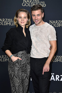 Filmpremiere 'Narziss und Goldmund' in Berlin