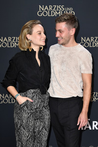 Filmpremiere 'Narziss und Goldmund' in Berlin