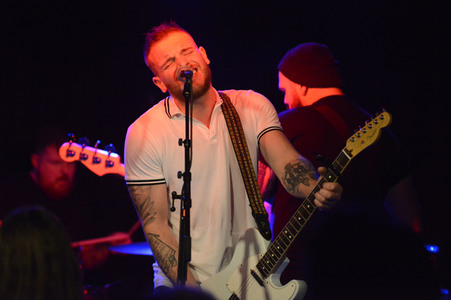 Konzert von 13 Crowes in Hannover