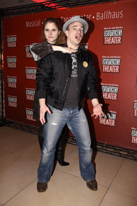 Theaterpremiere 'Sweeney Todd - The Demon Barber of Fleet Street' in München