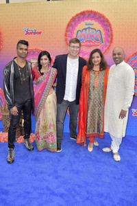 Serienpremiere 'Mira, Royal Detective' in Burbank