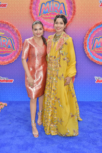 Serienpremiere 'Mira, Royal Detective' in Burbank