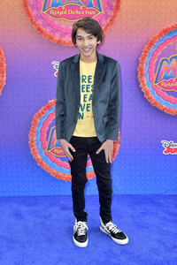 Serienpremiere 'Mira, Royal Detective' in Burbank