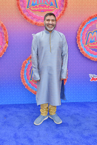 Serienpremiere 'Mira, Royal Detective' in Burbank