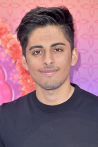 Serienpremiere 'Mira, Royal Detective' in Burbank