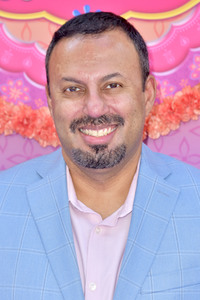 Serienpremiere 'Mira, Royal Detective' in Burbank